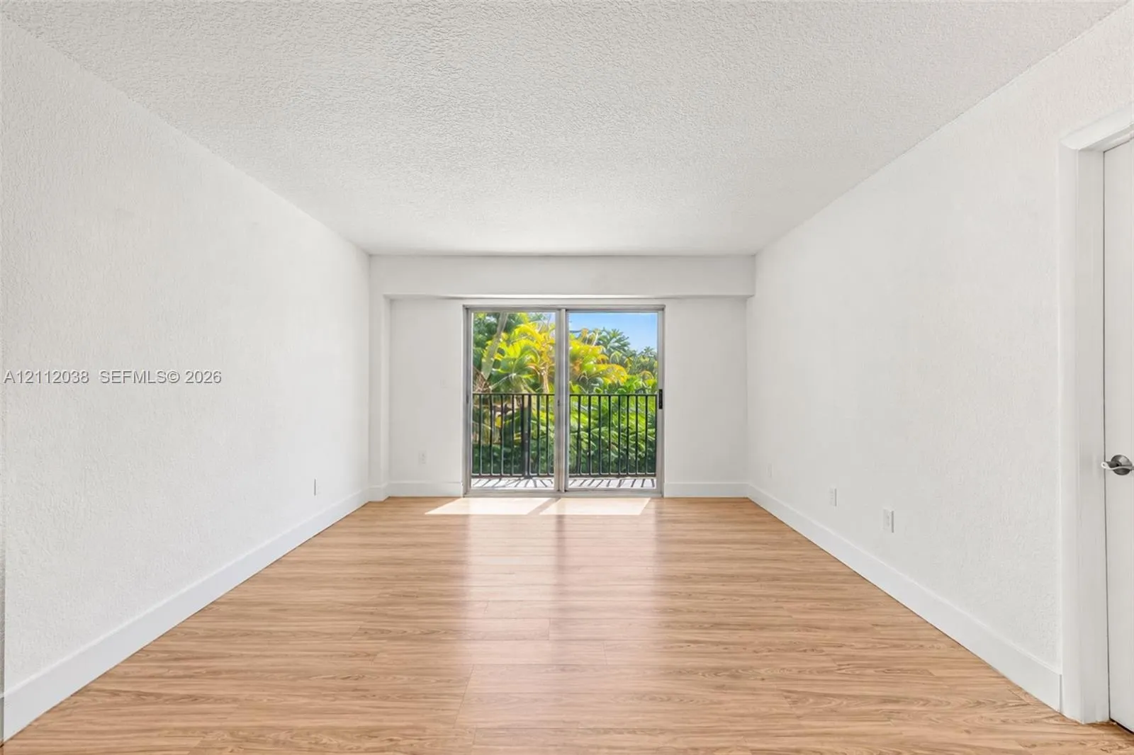 1000 Michigan Avenue #207