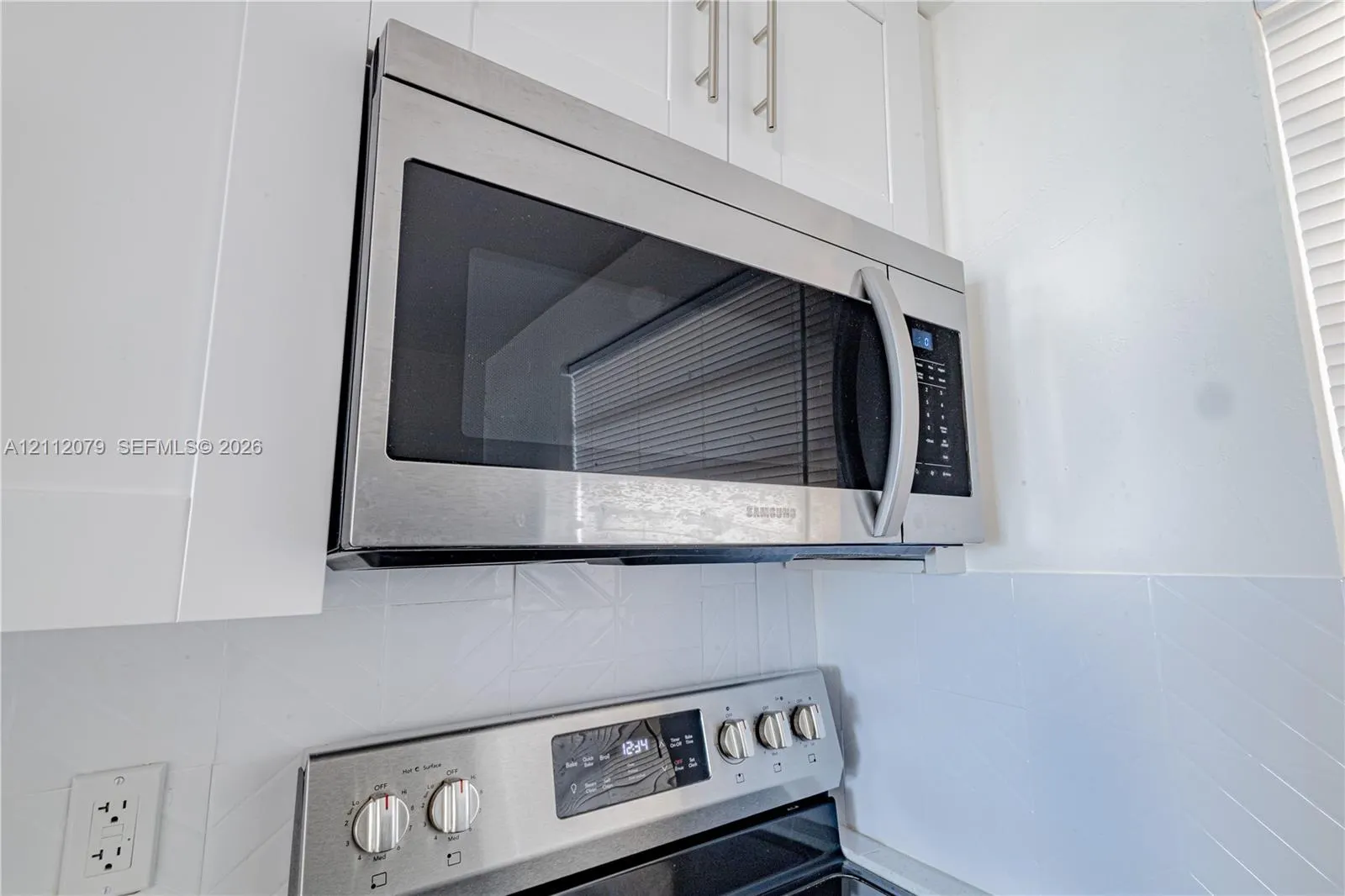 16400 NE 17th Avenue #601