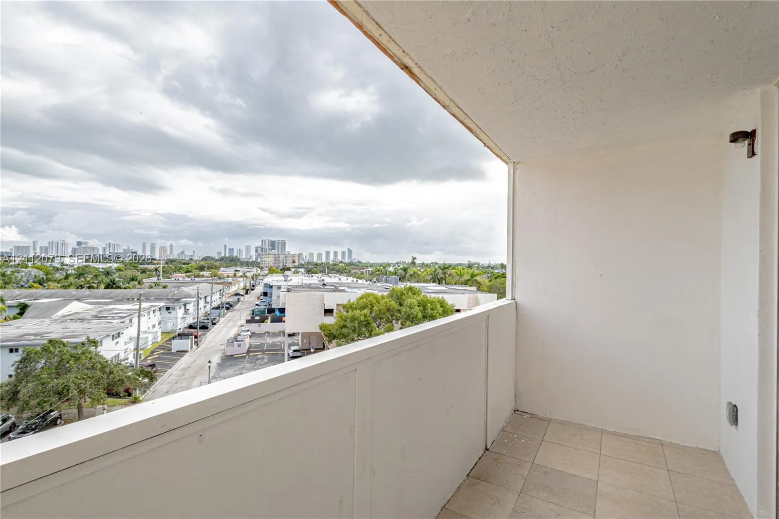16400 NE 17th Avenue #601