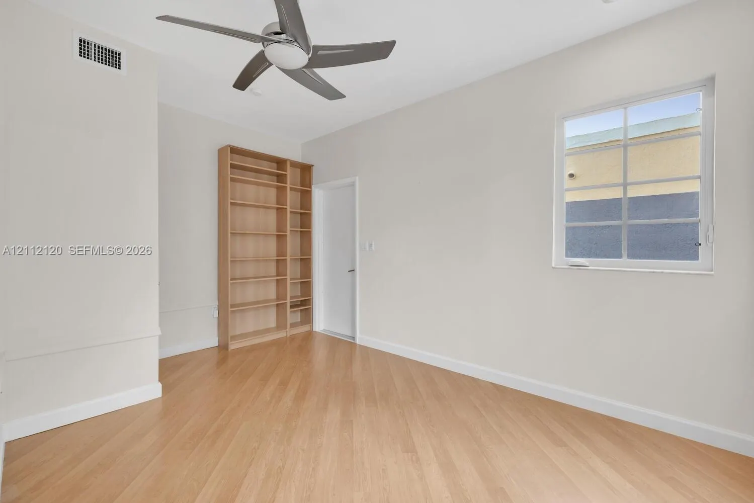 305 Jefferson Avenue #2