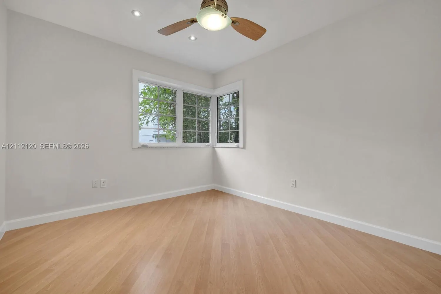 305 Jefferson Avenue #2