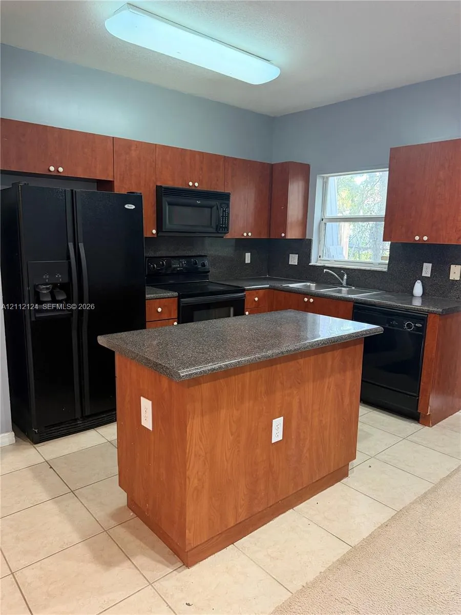 2987 SE 15th Terrace #2987