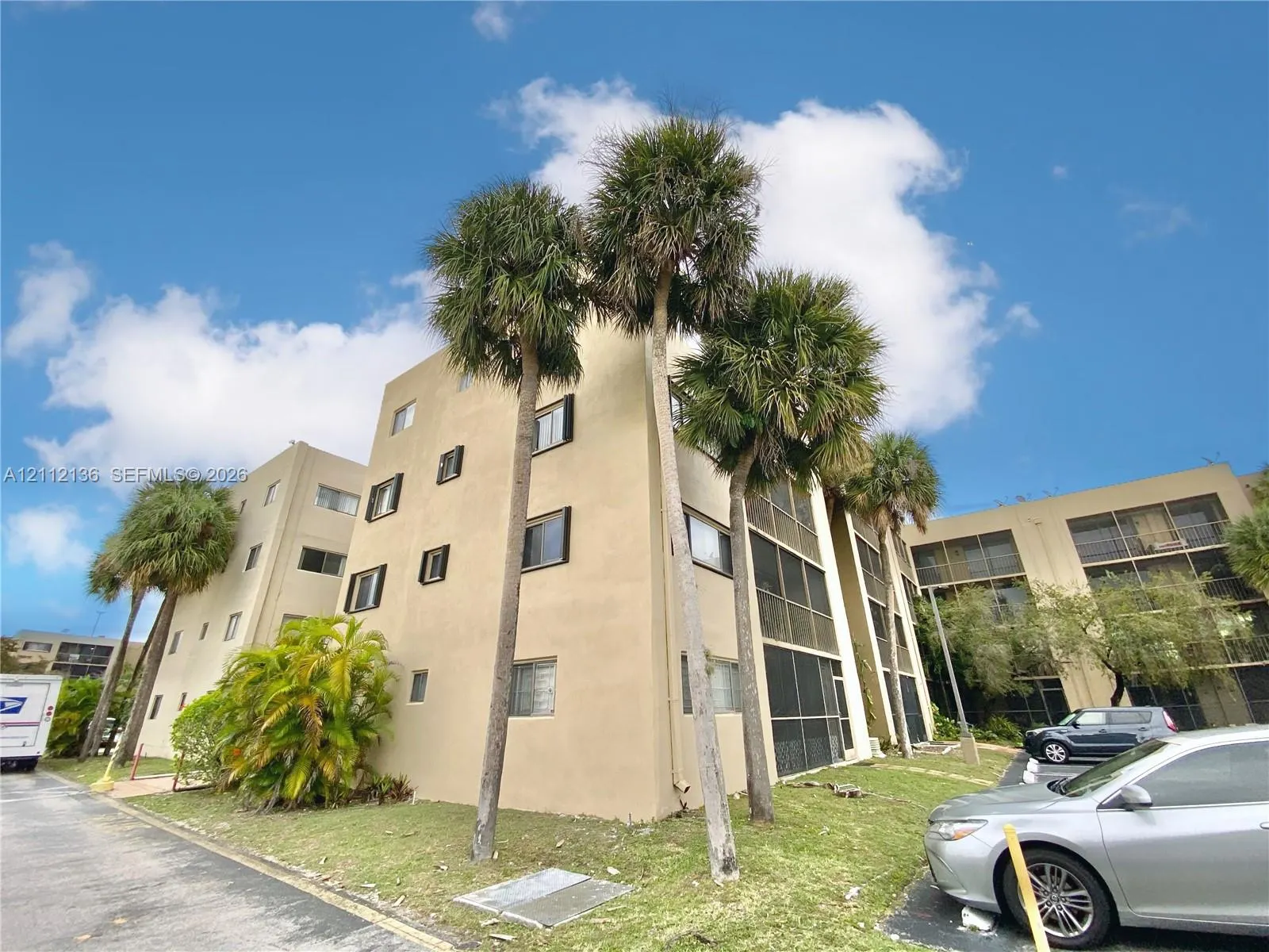 8635 NW 8th Street #109