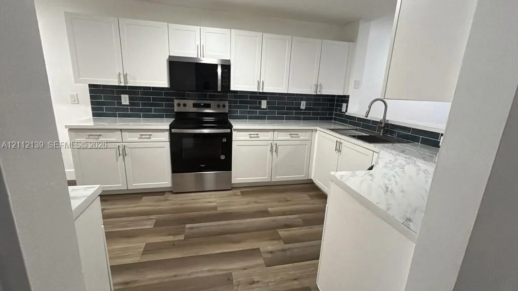 4101 Pine Ridge Lane #0