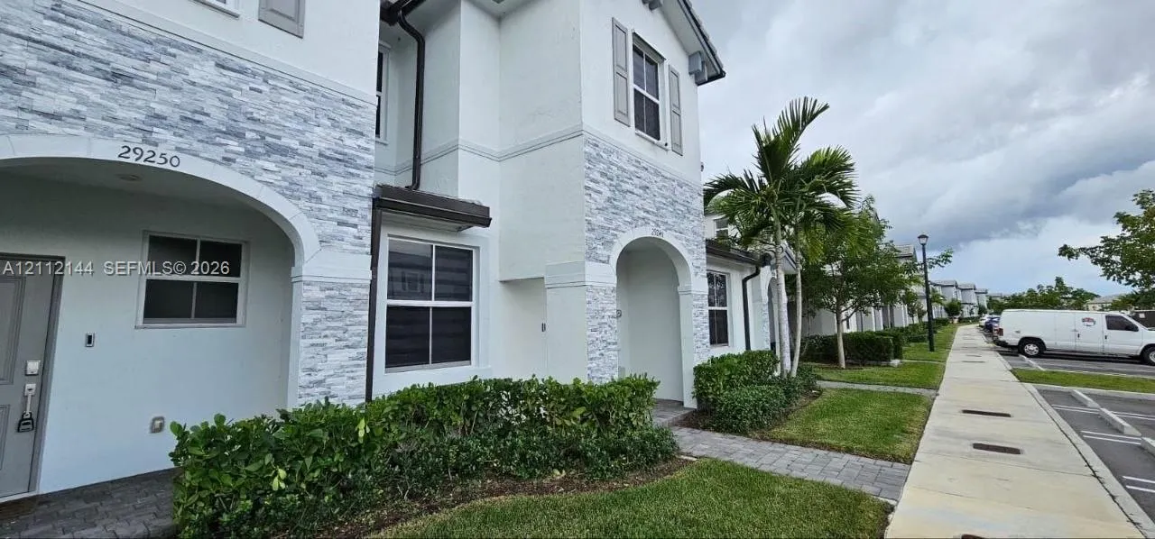 29216 SW 163rd Court #29216