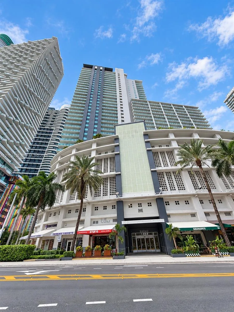 1250 S Miami Avenue #1104