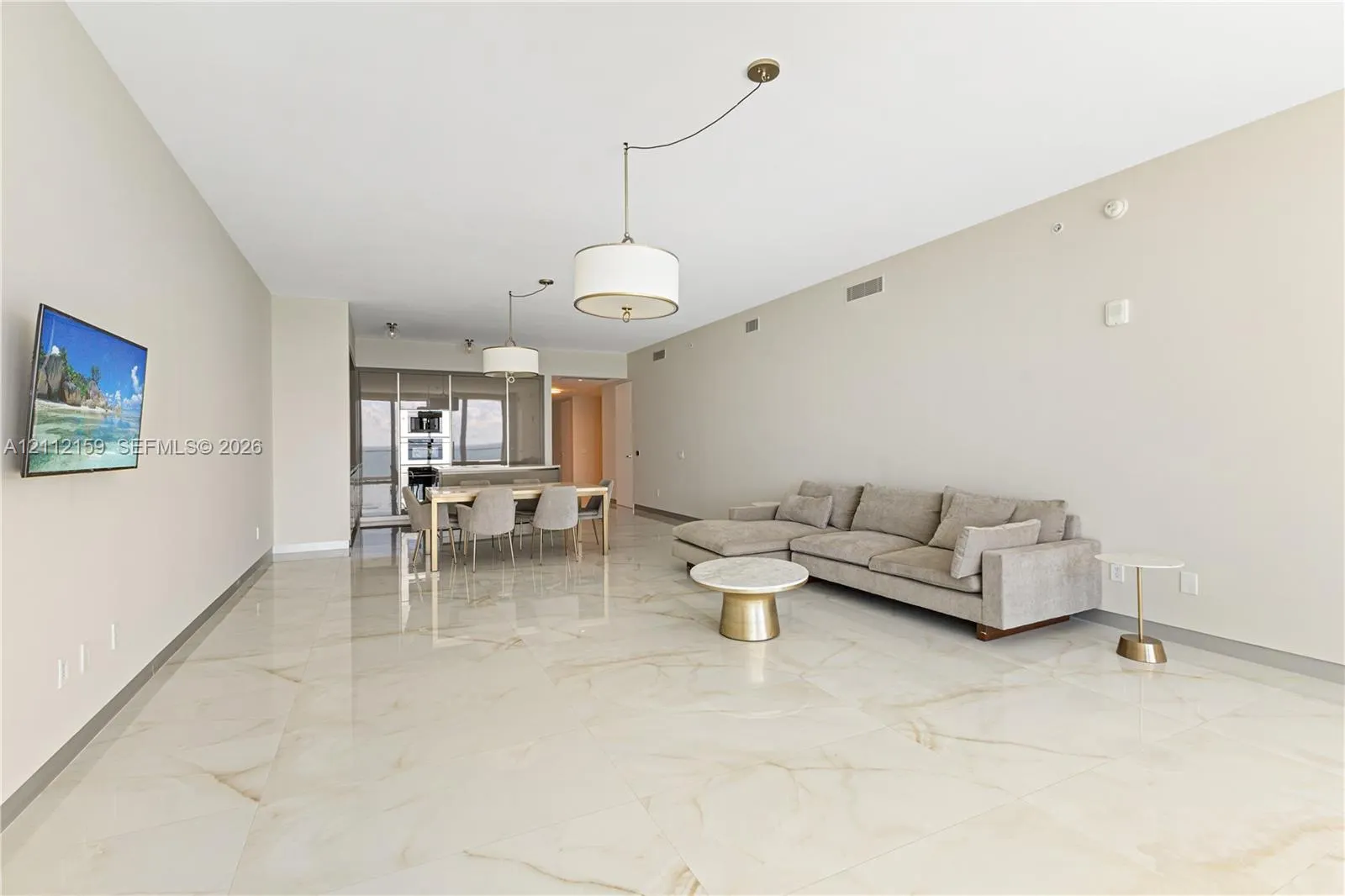 18975 Collins Avenue #802