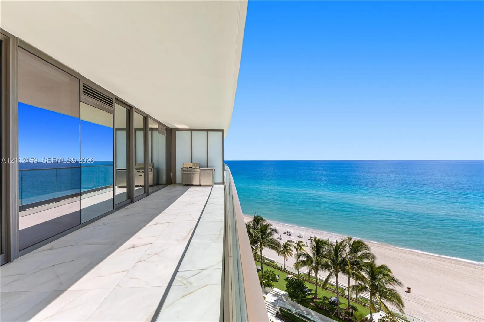 18975 Collins Avenue #802