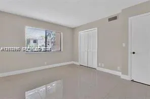 440 Lakeview Drive #103