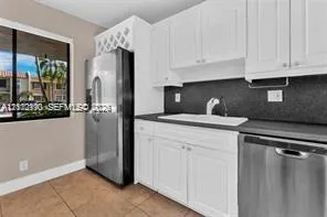 440 Lakeview Drive #103