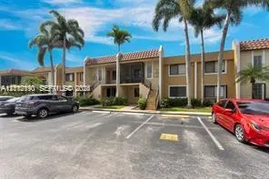 440 Lakeview Drive #103