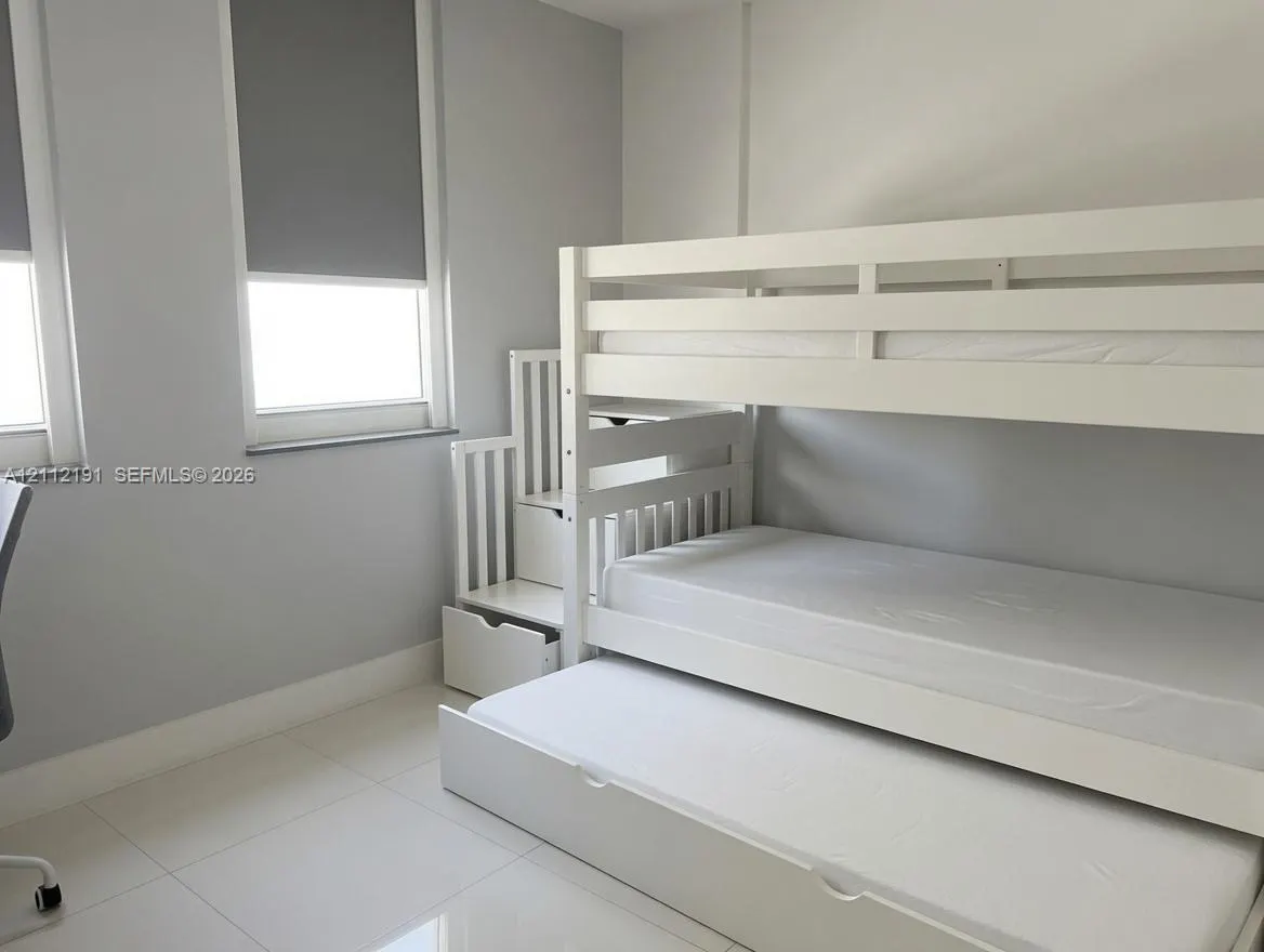 2080 S Ocean Drive #408
