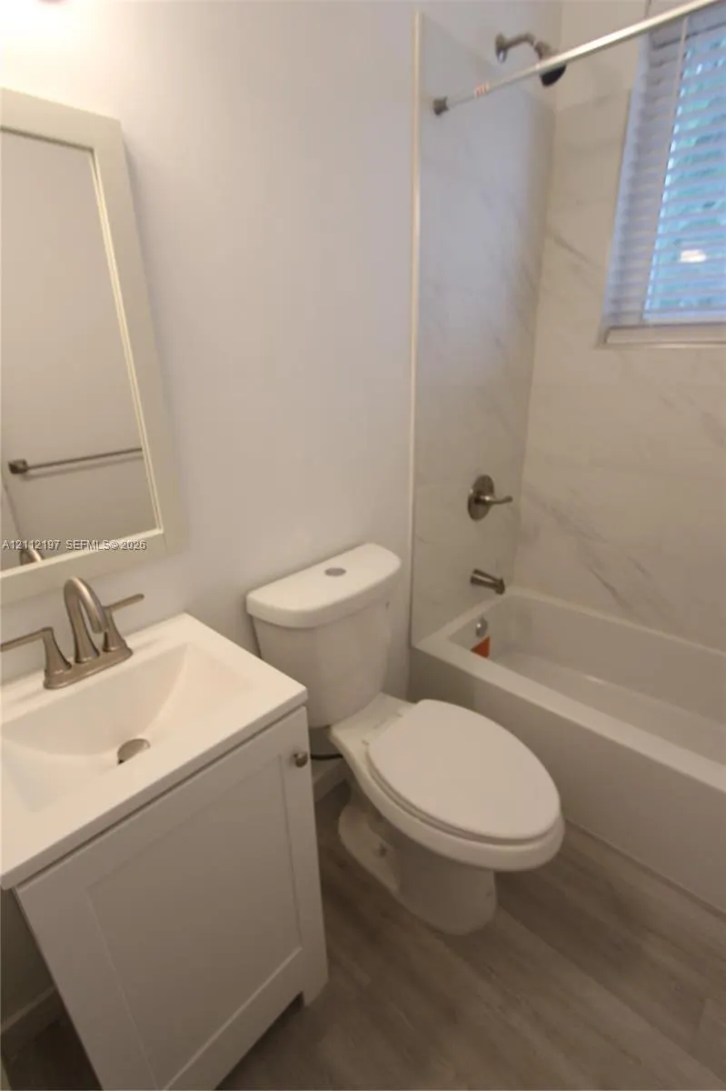 1115 Euclid Avenue #15