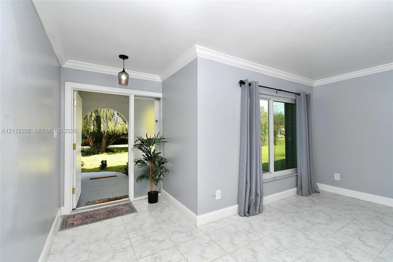 3233 Shell Lane