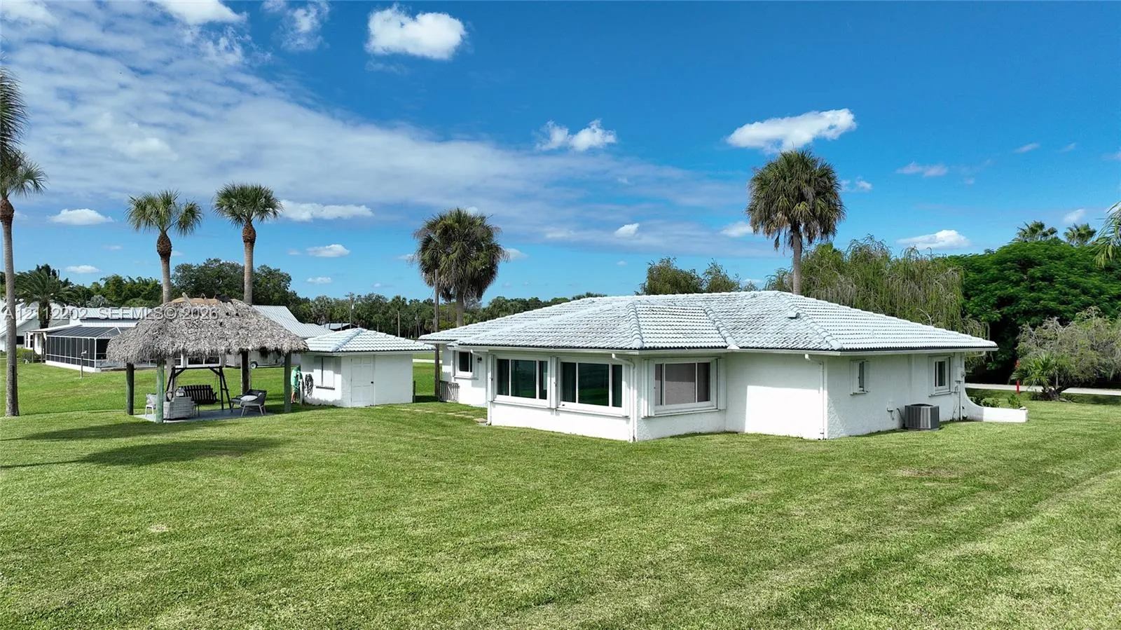 3233 Shell Lane