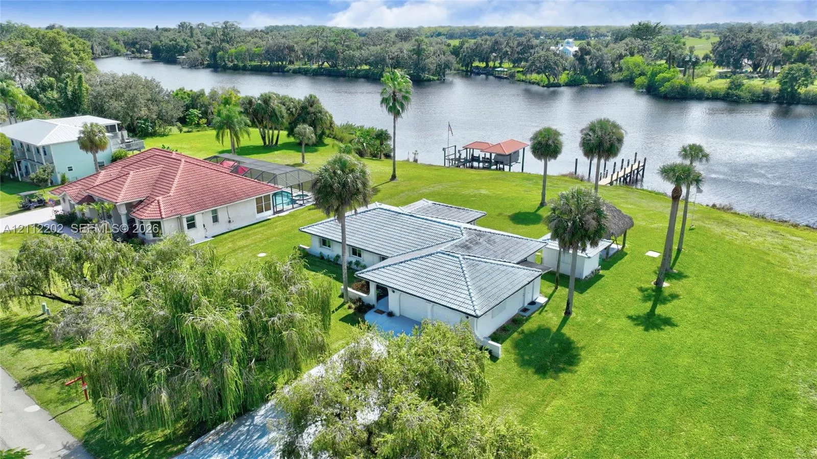 3233 Shell Lane