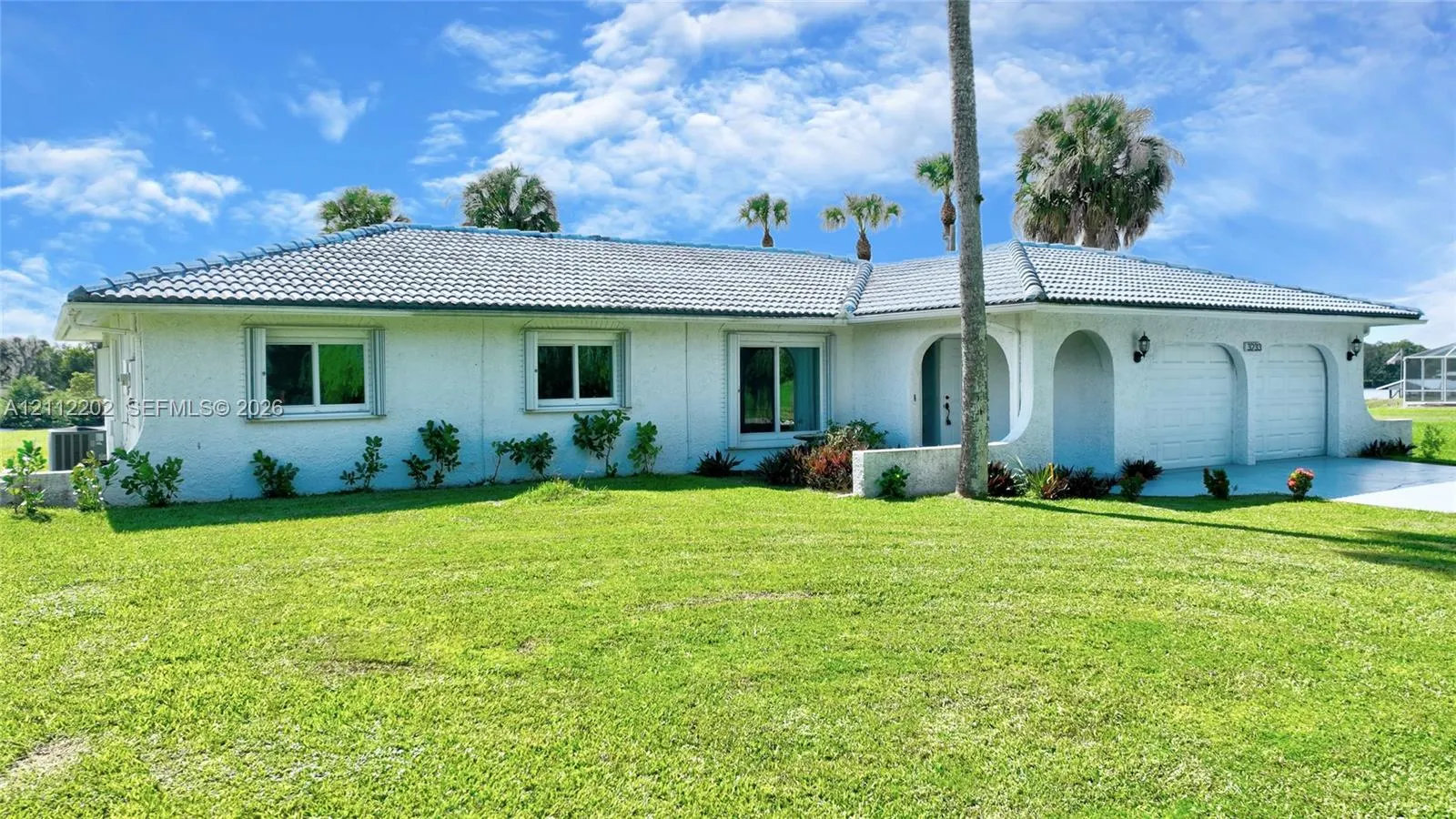 3233 Shell Lane