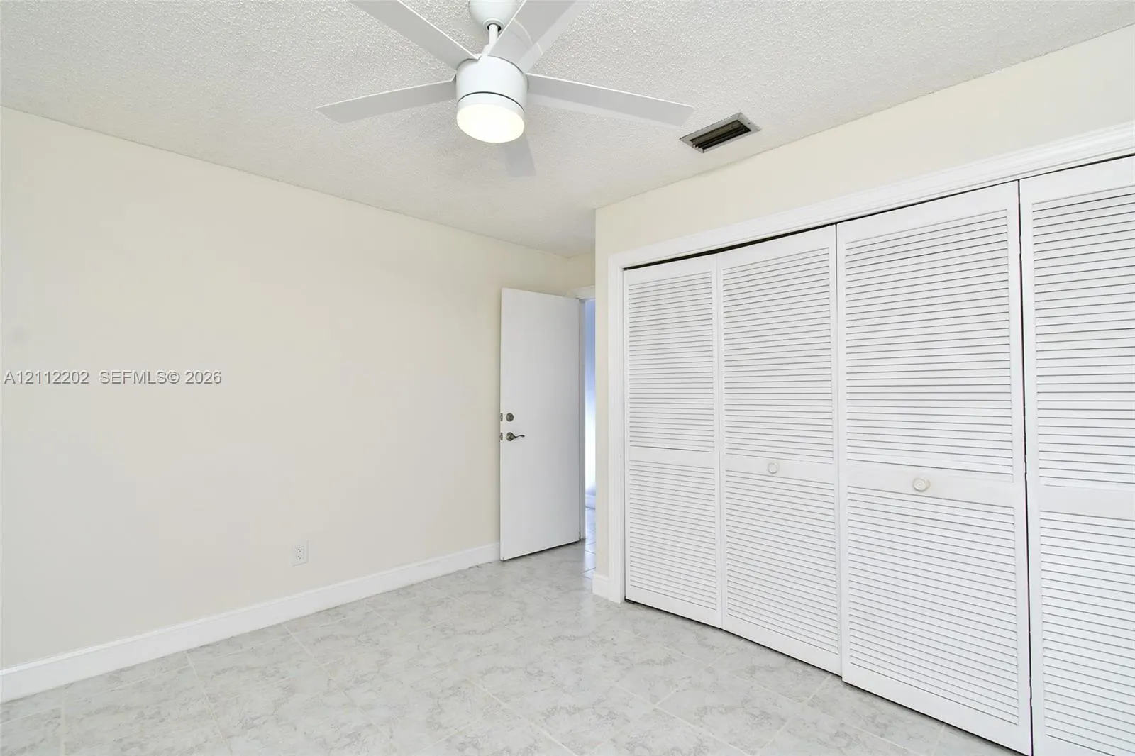 3233 Shell Lane