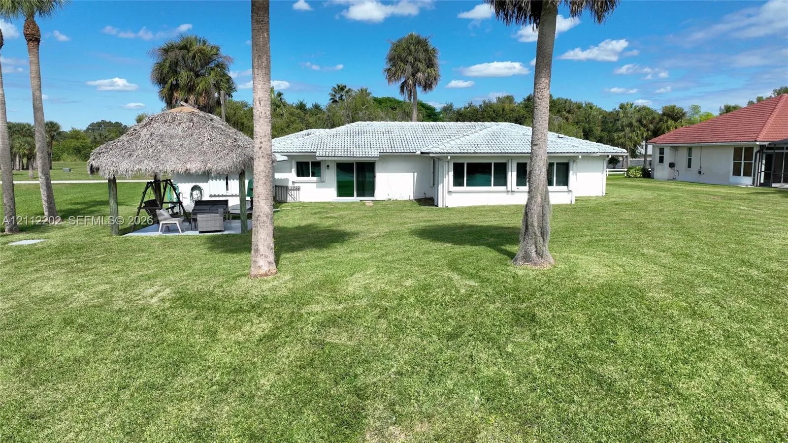 3233 Shell Lane