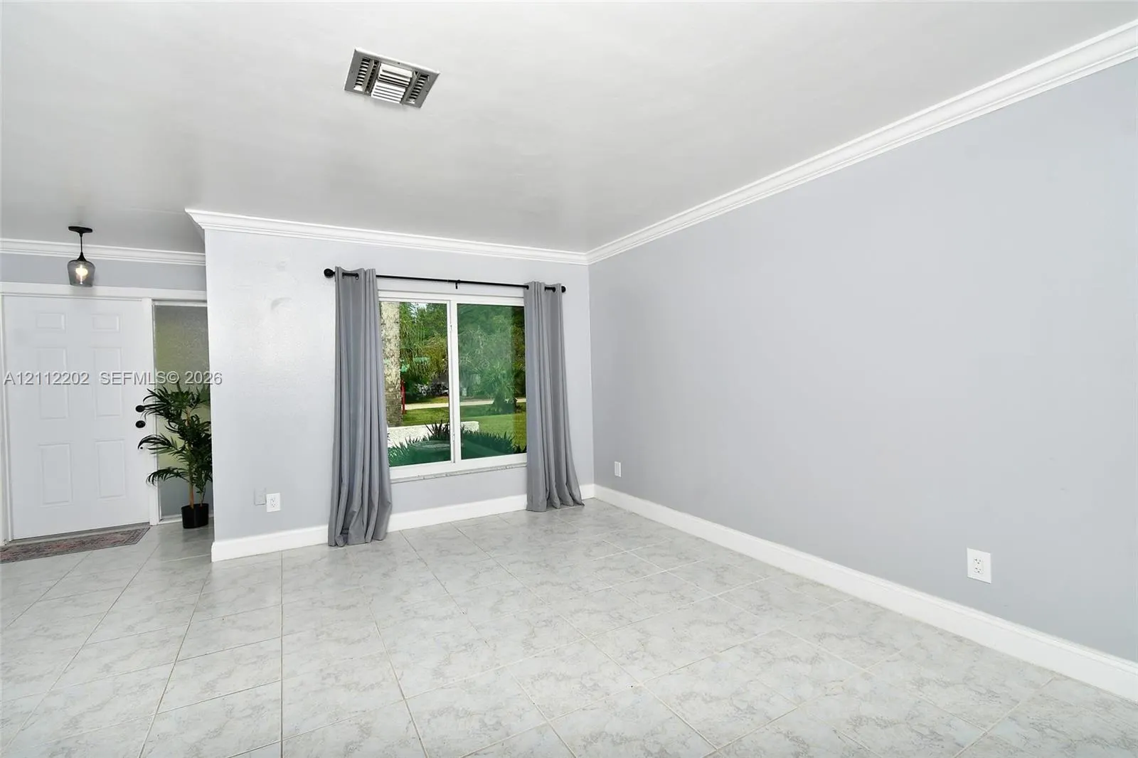 3233 Shell Lane
