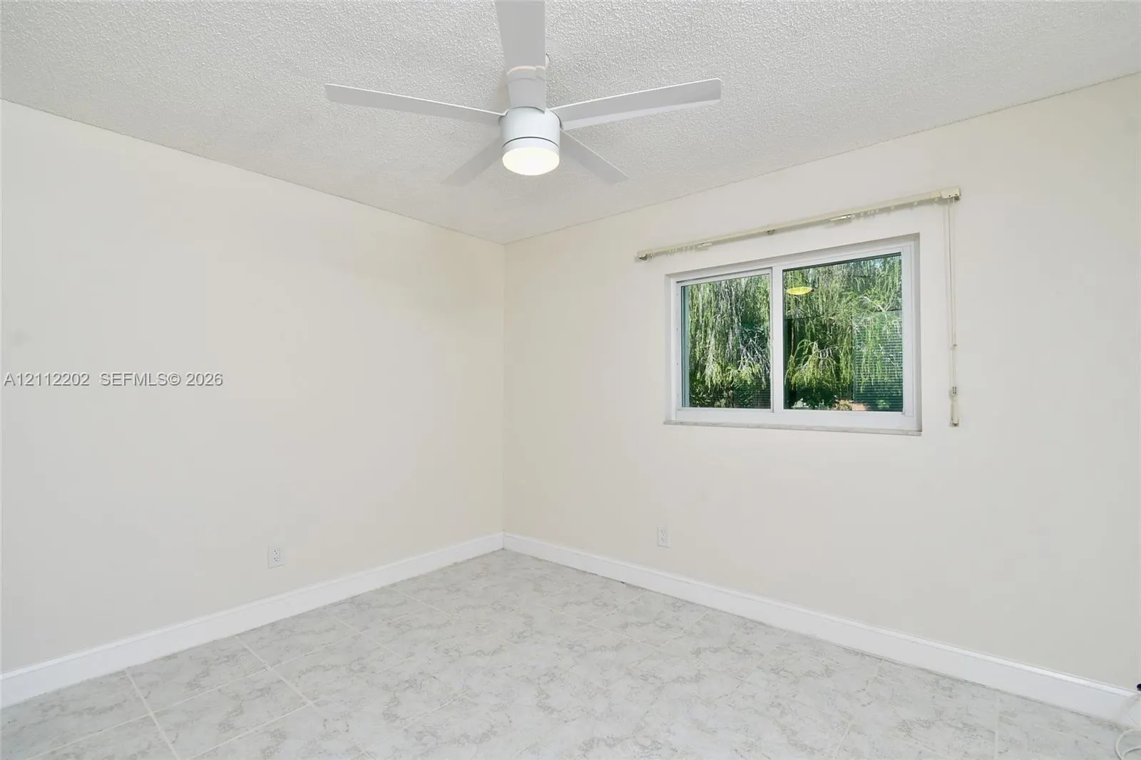3233 Shell Lane