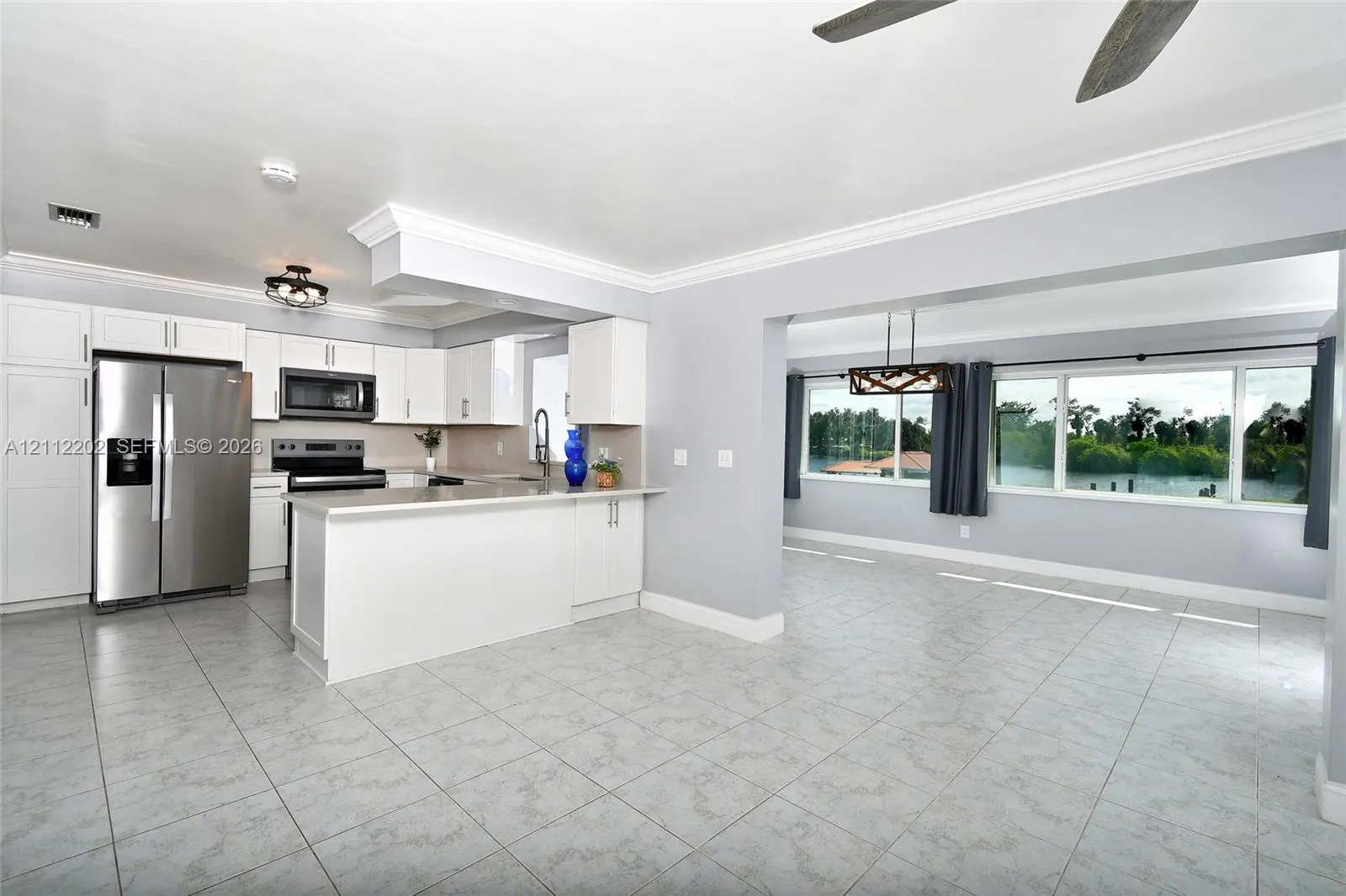3233 Shell Lane