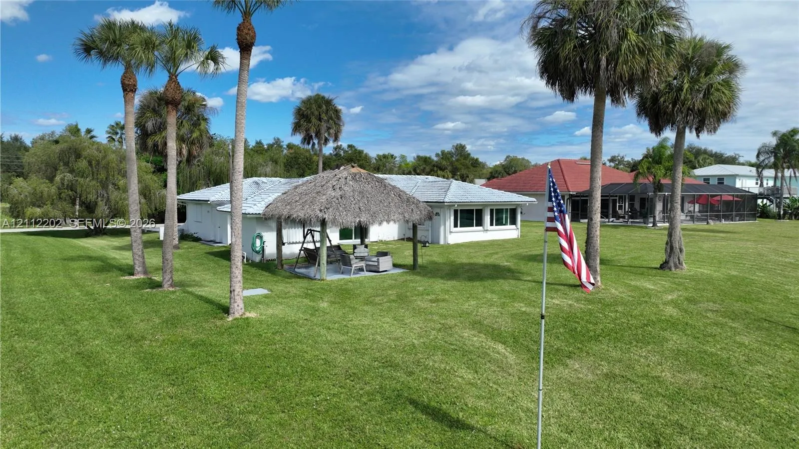 3233 Shell Lane