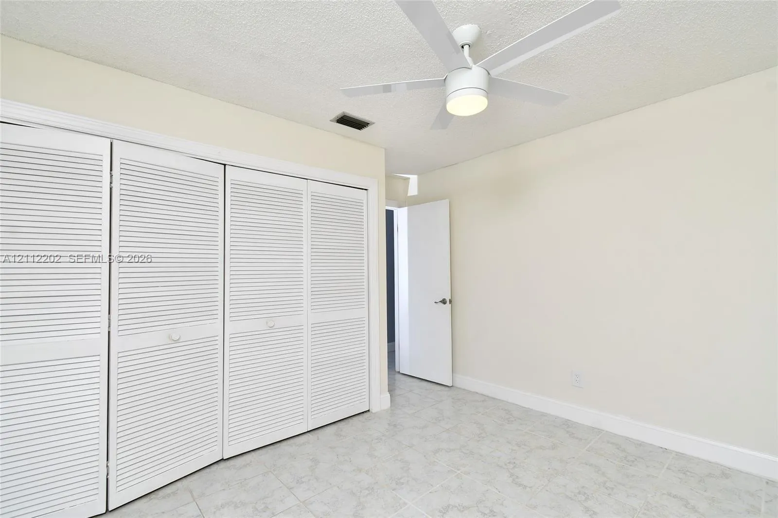 3233 Shell Lane