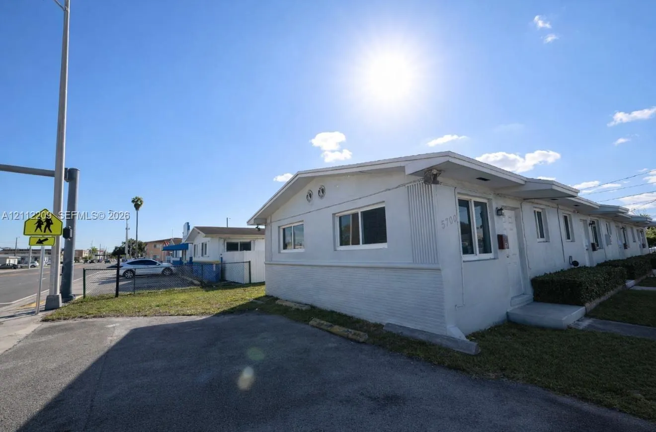 5700 SW 4th Street #4