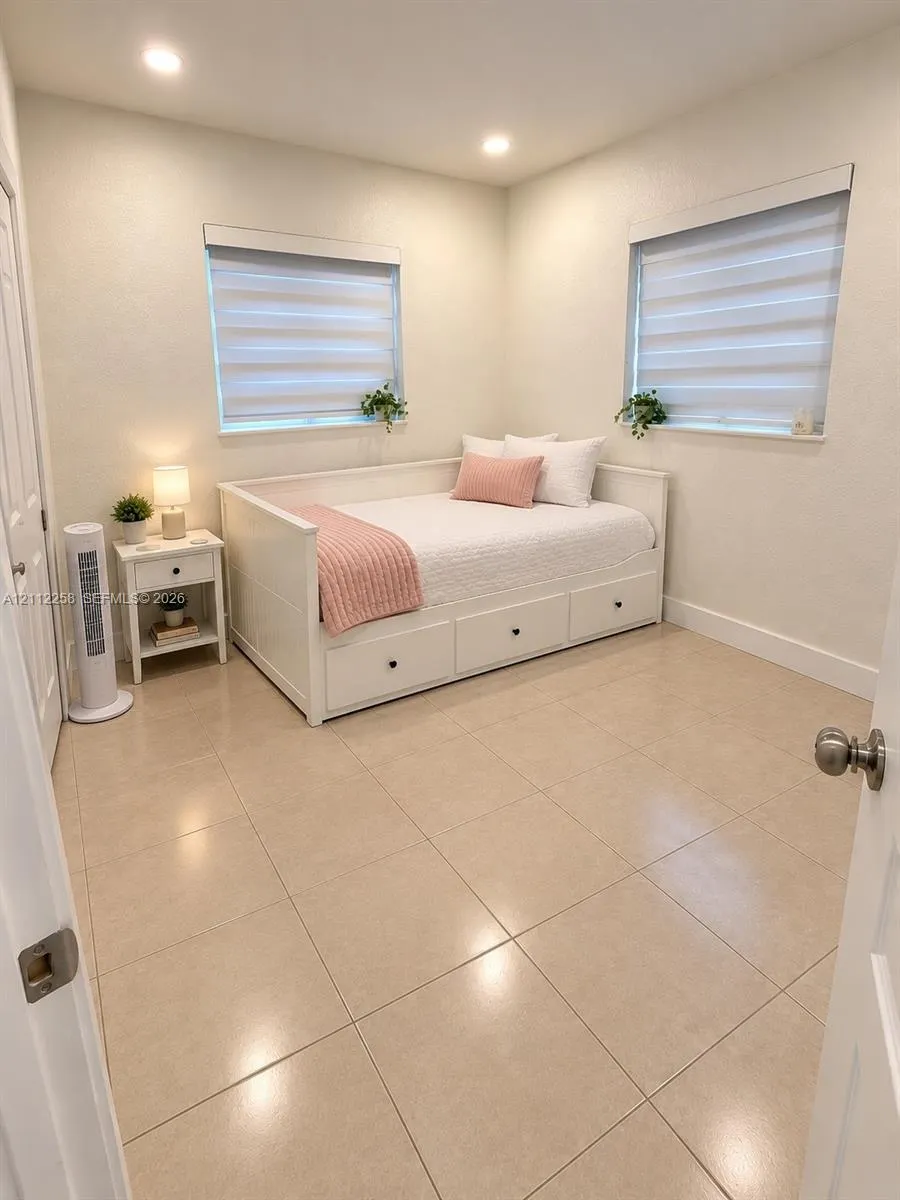 10450 SW 149th Street