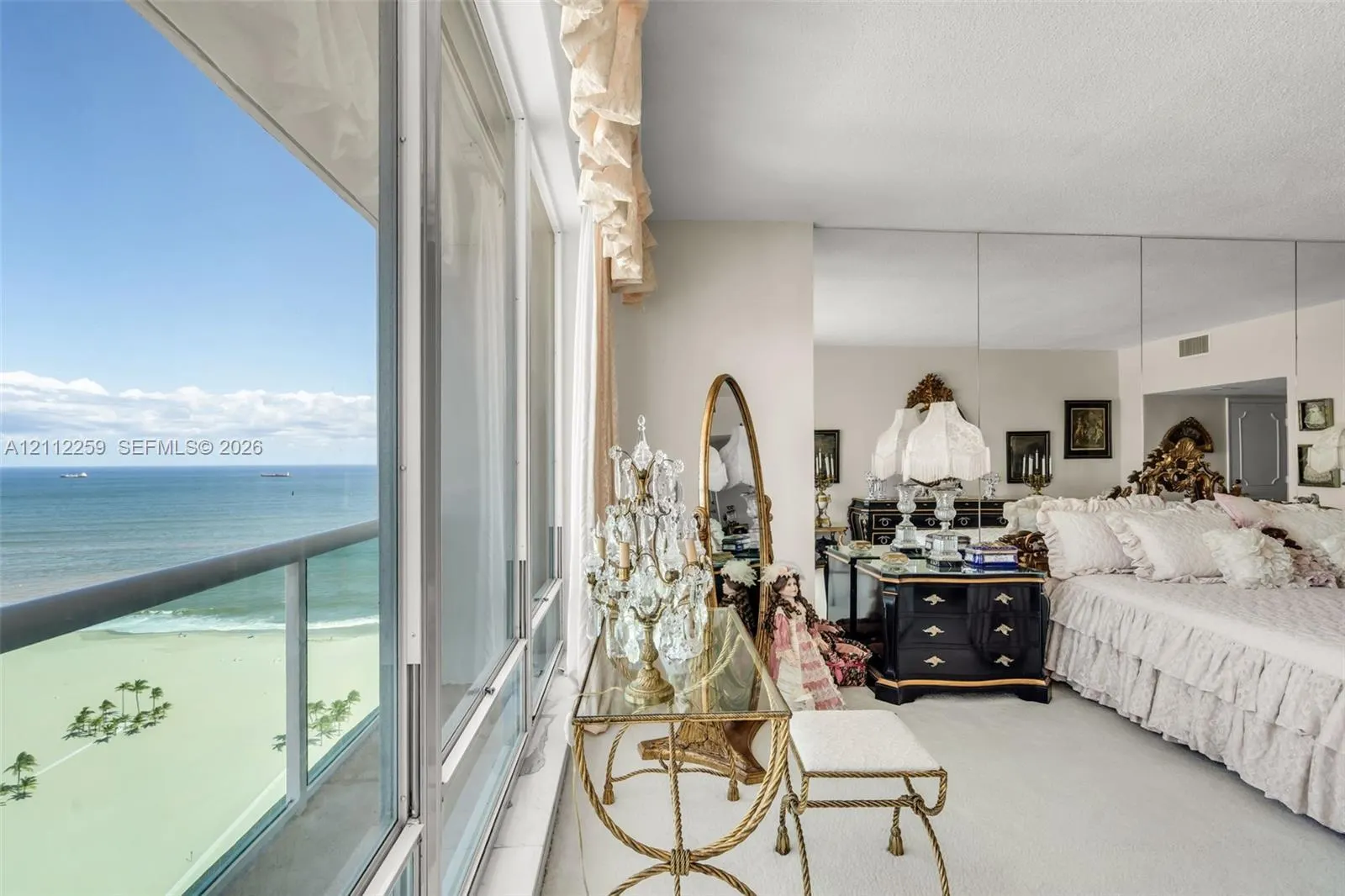 2100 S Ocean Lane #2506