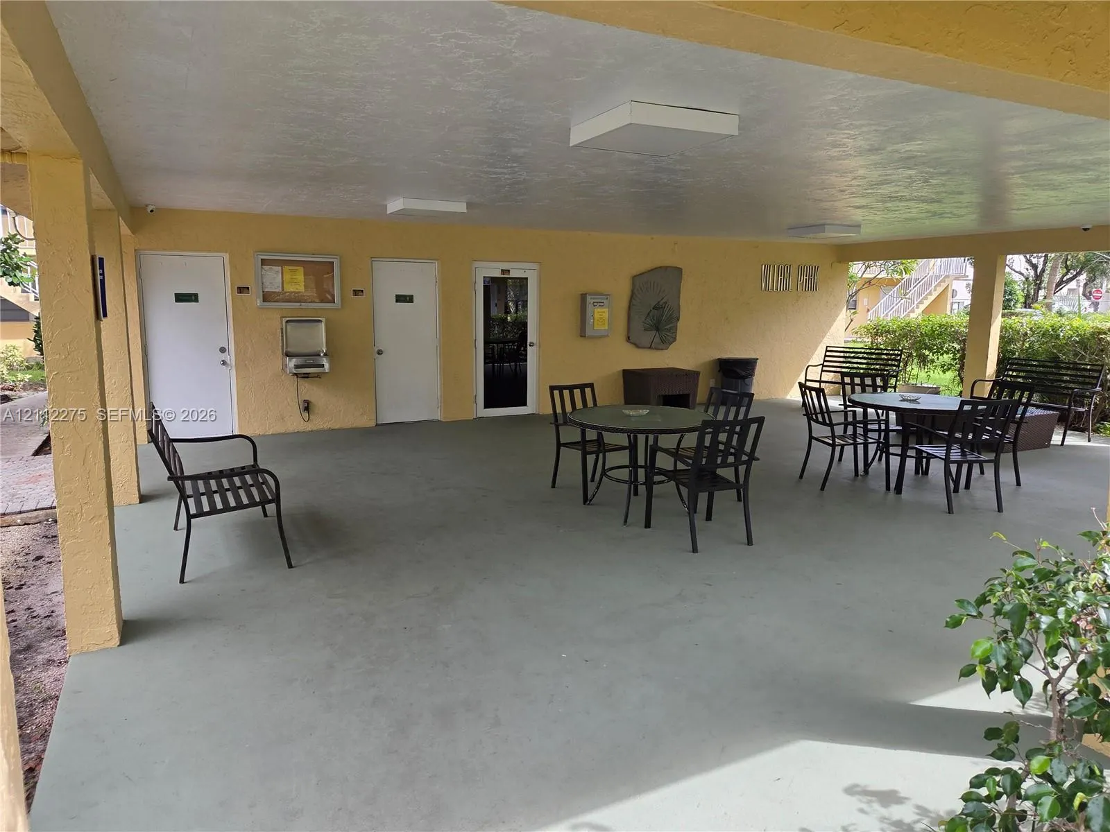 5156 NE 6th Avenue #207