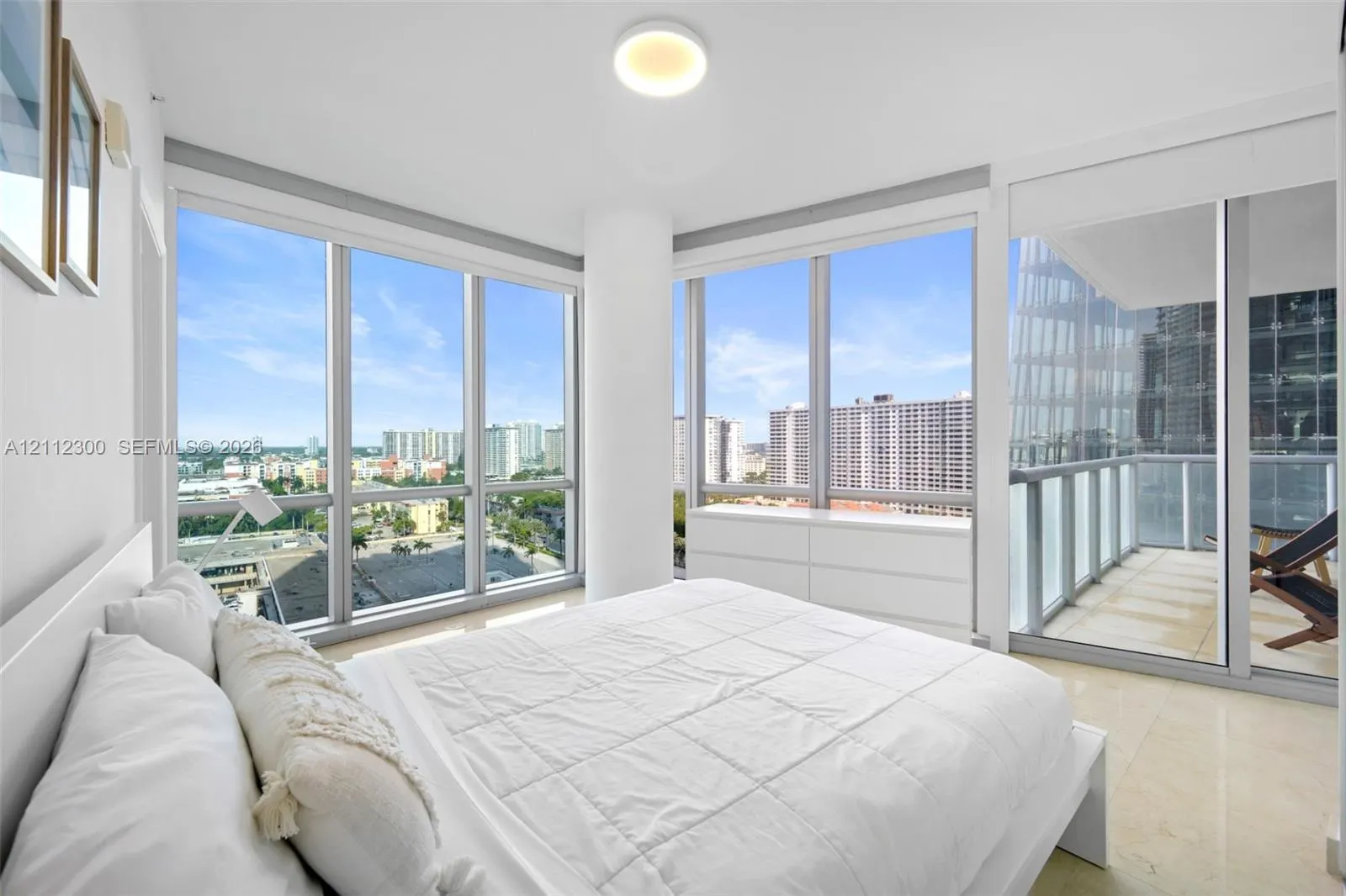 17121 Collins Avenue #1508