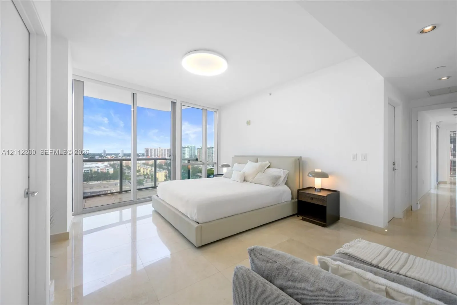 17121 Collins Avenue #1508