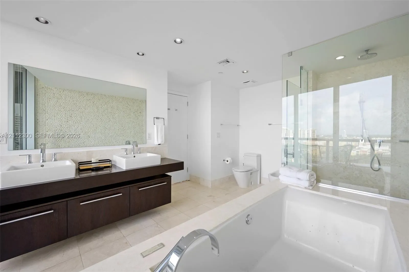 17121 Collins Avenue #1508