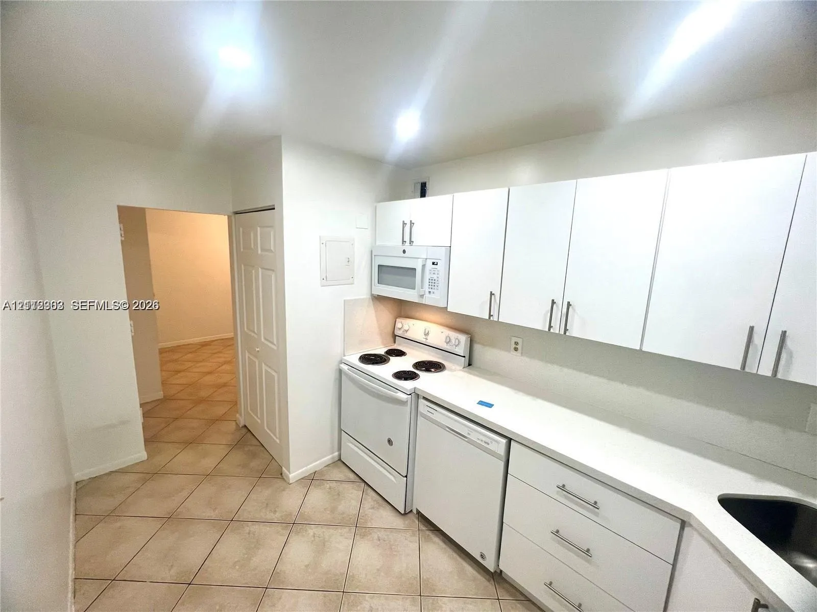 3115 Oakland Shores Drive #E208