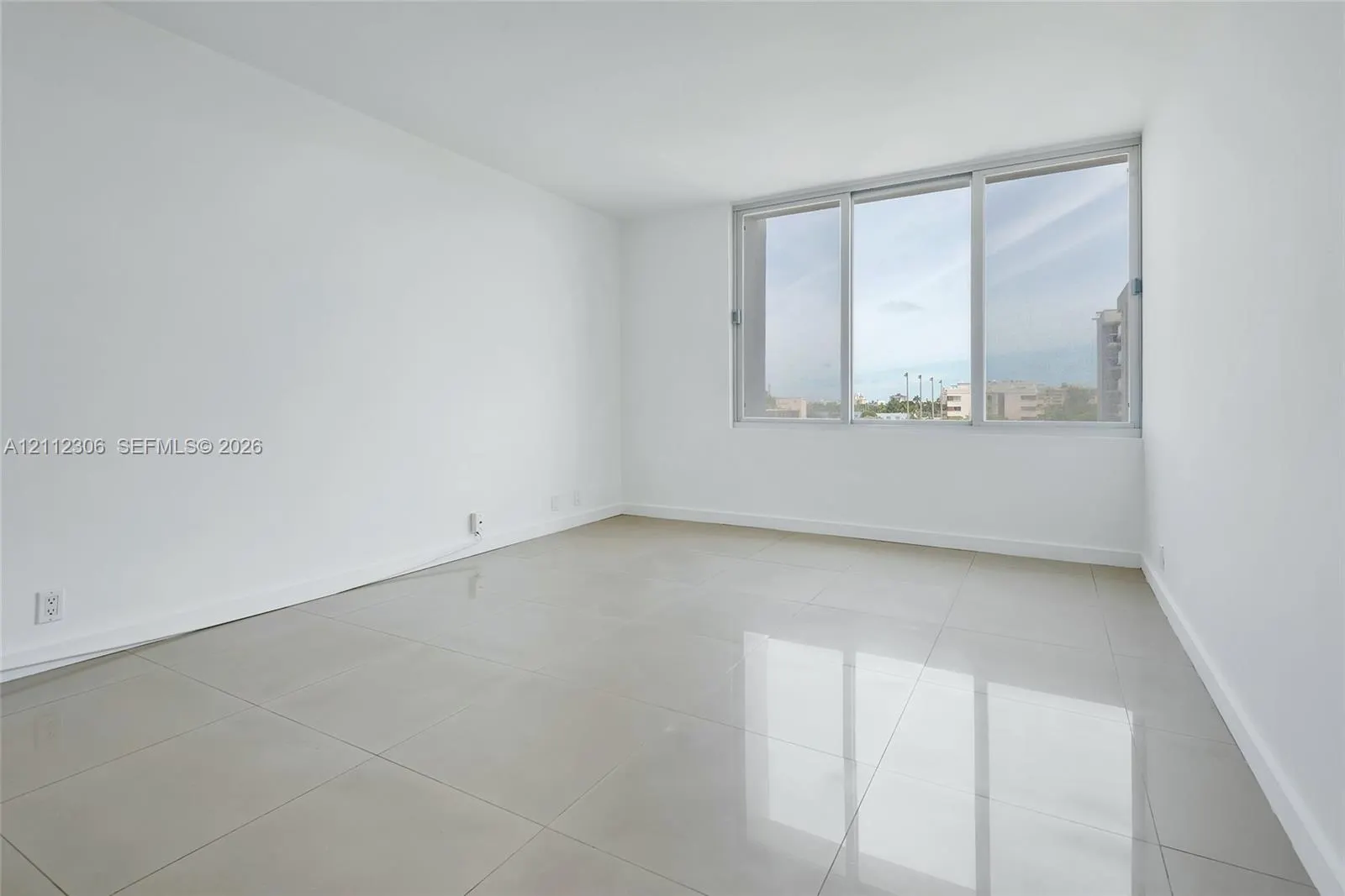 1000 West Avenue #510