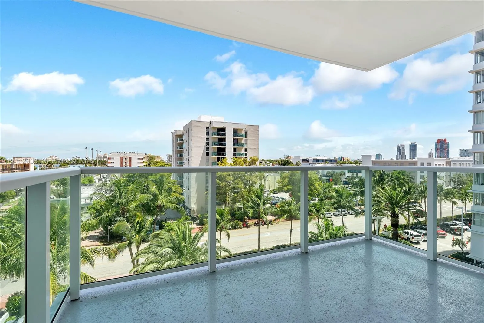 1000 West Avenue #510