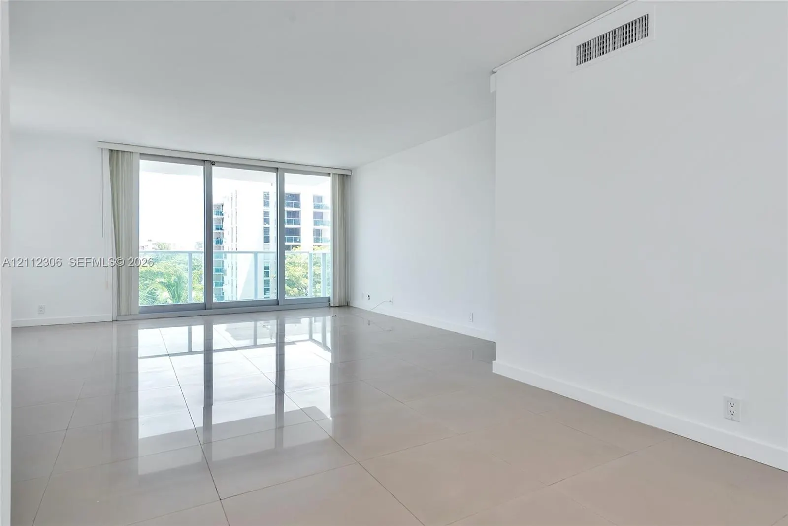 1000 West Avenue #510
