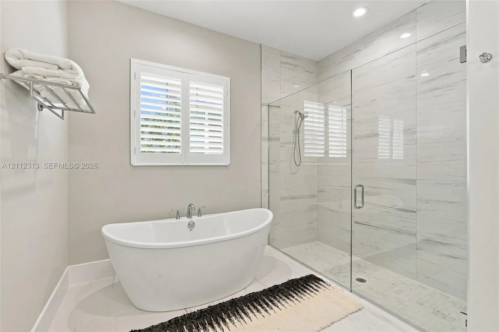 3181 Capistrano