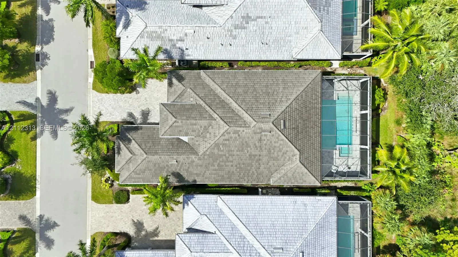 3181 Capistrano