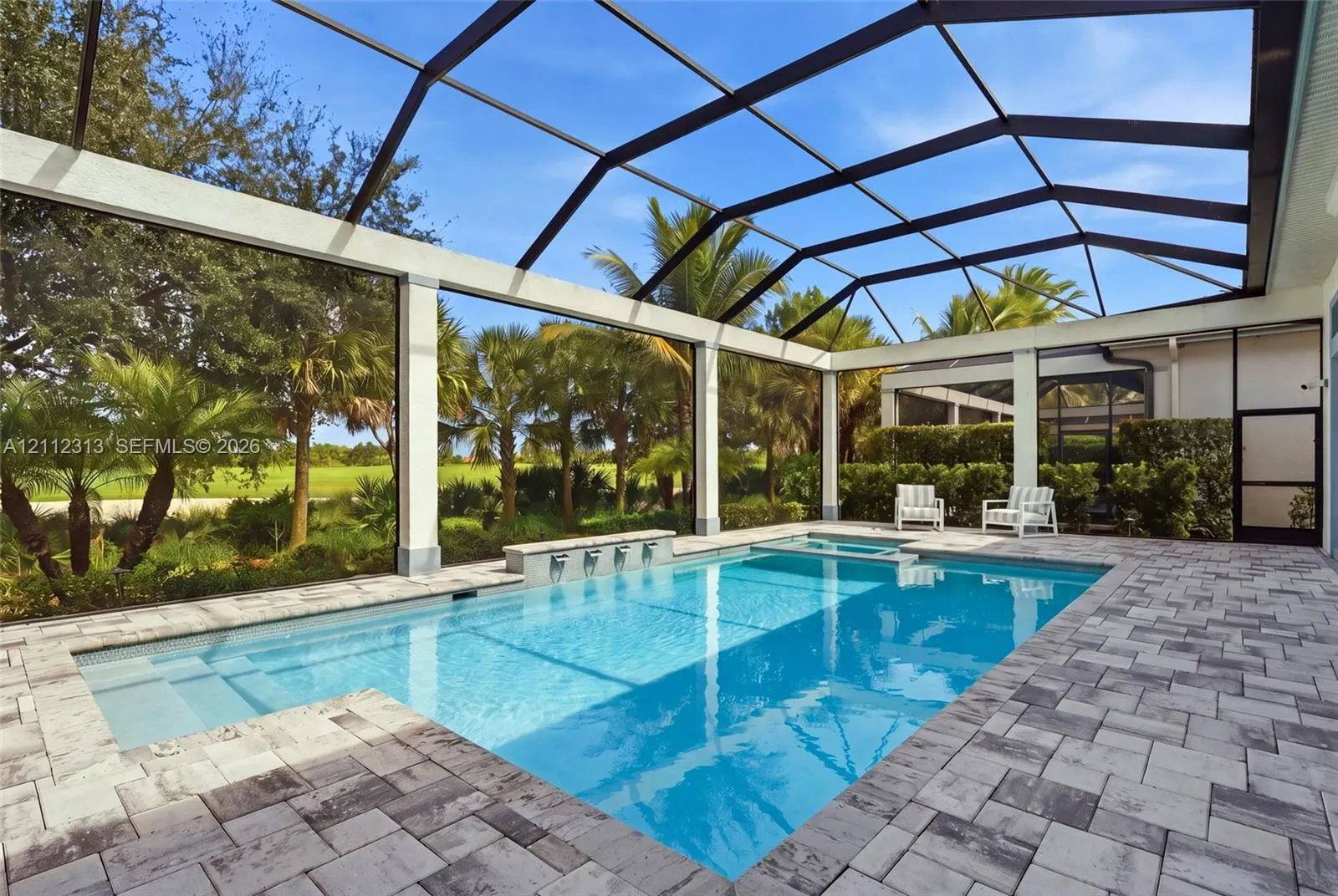 3181 Capistrano