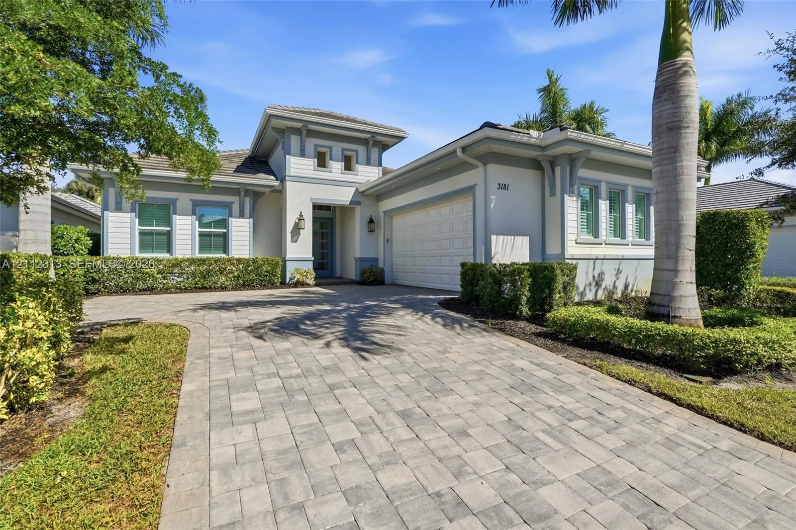 3181 Capistrano
