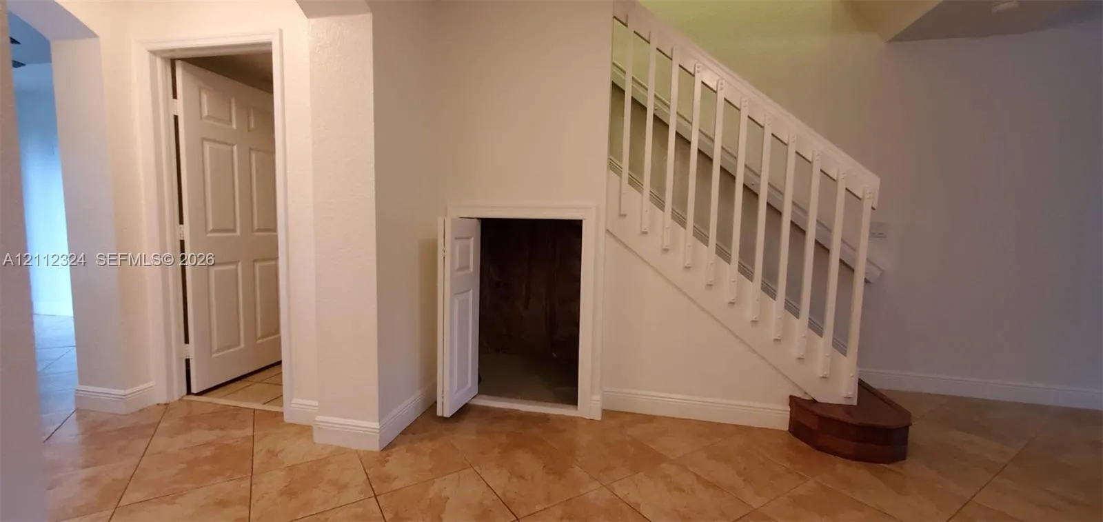 2231 Anchor Court #1801