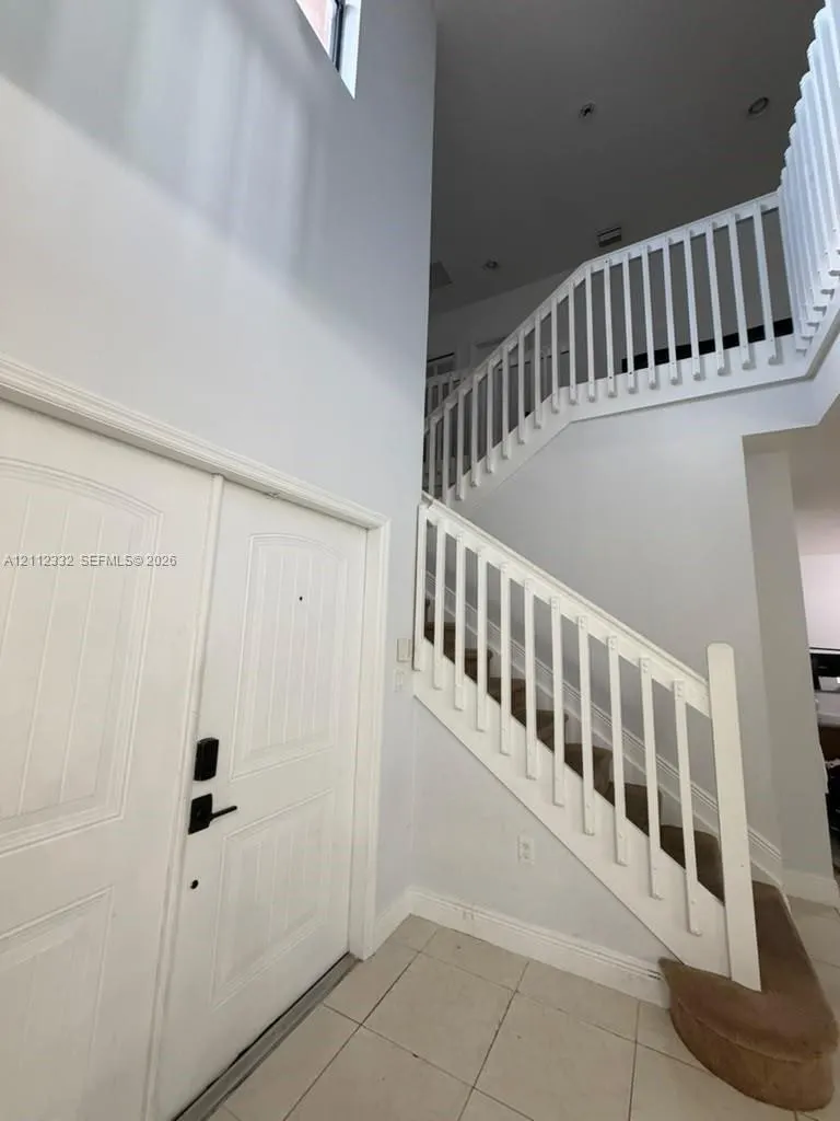 9764 NW 10th Terrace