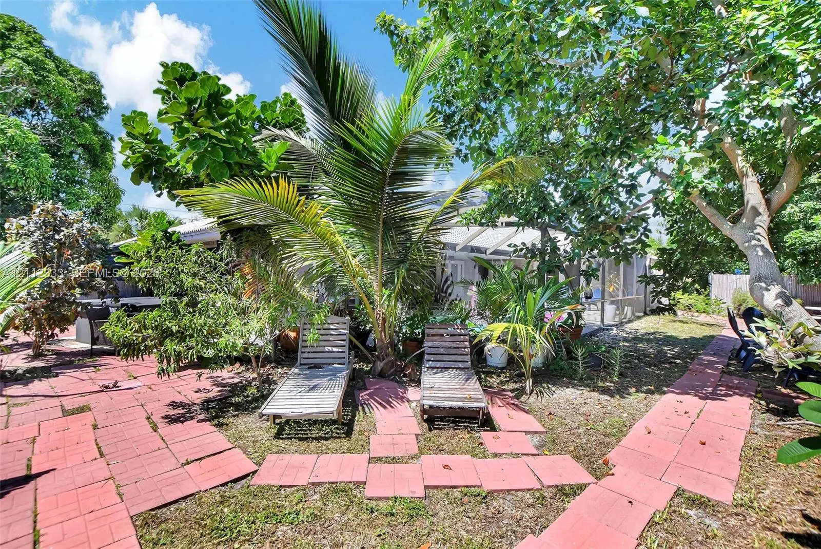798 NW 15th Avenue