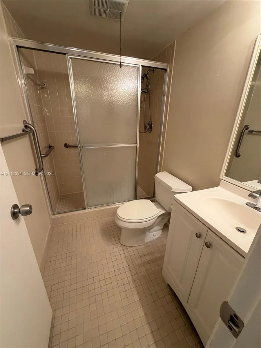 7300 NW 1st Street #104