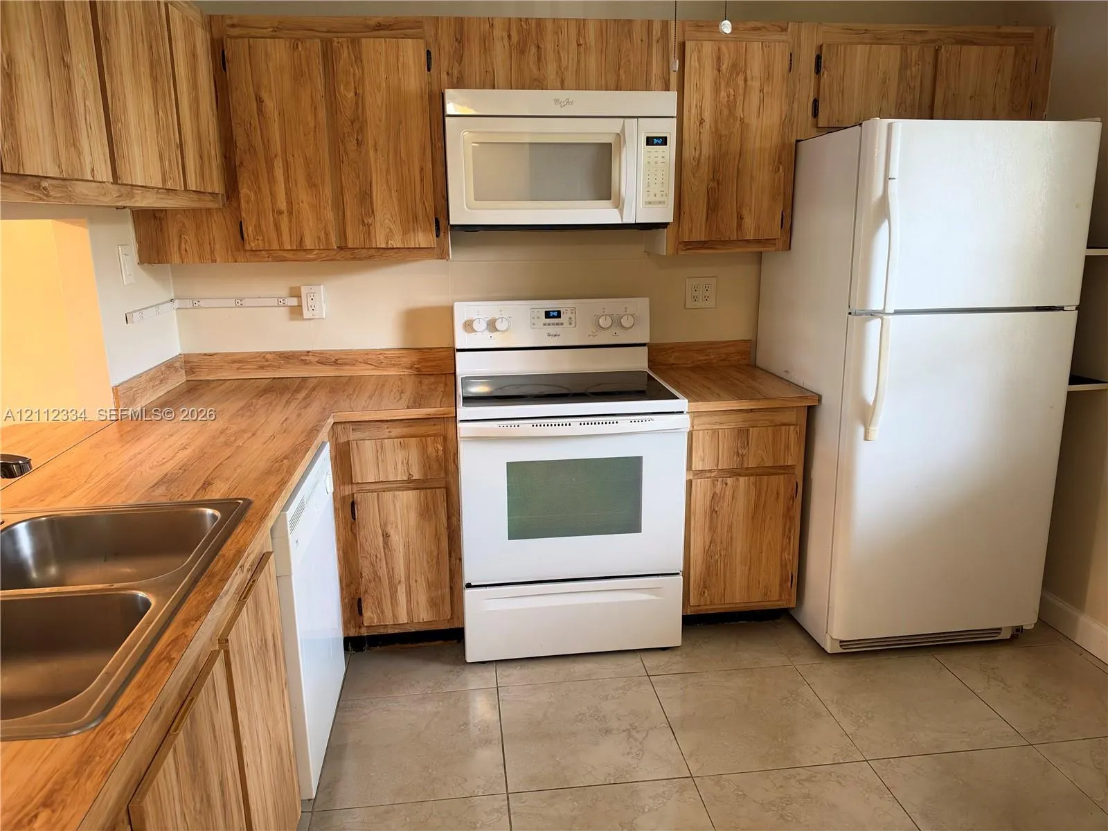 7300 NW 1st Street #104