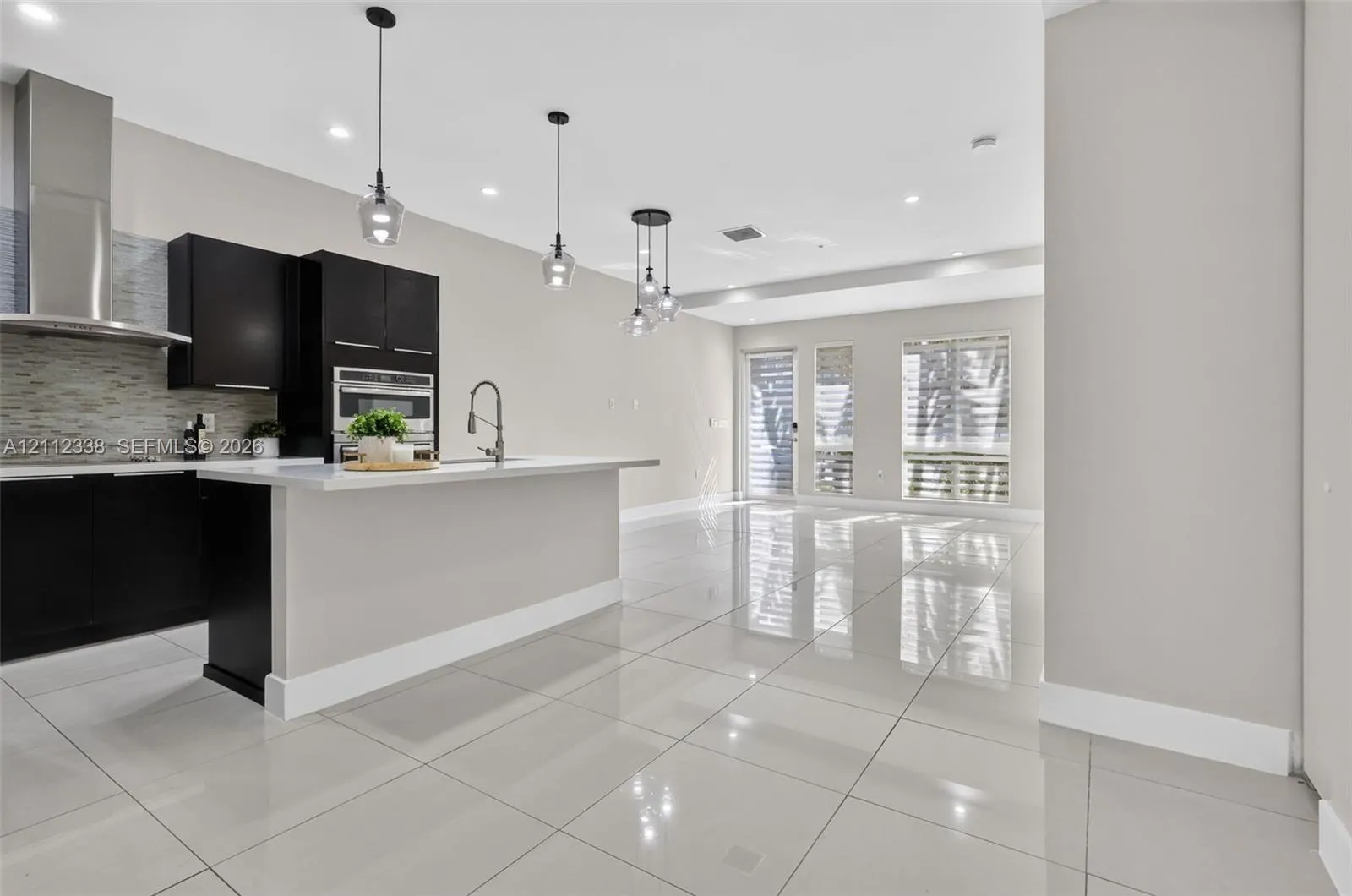 10305 NW 63rd Terrace #102