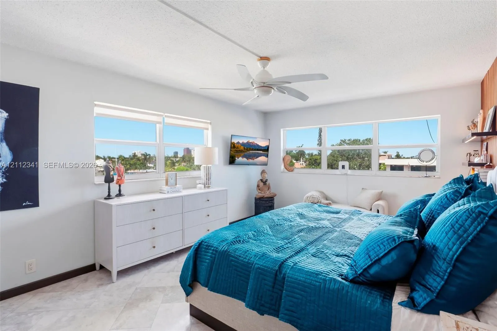 1617 SE 15th Street #401